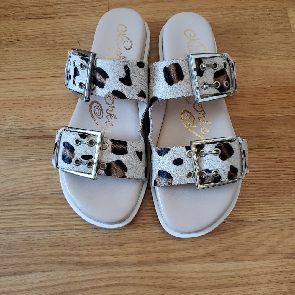 Lepord print strappy sandles